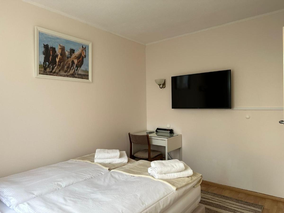 Apartament Bazylianska - 100M Do Metra "Brodno", 20 Minut Do Centrum Warszawy Варшава Экстерьер фото