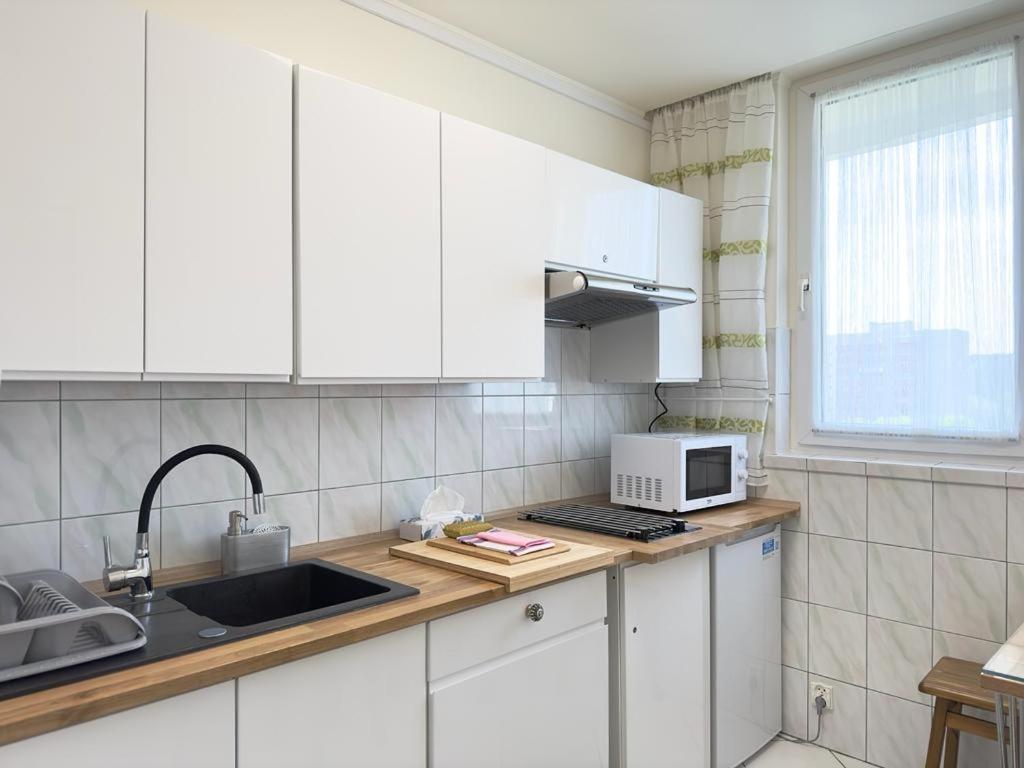 Apartament Bazylianska - 100M Do Metra "Brodno", 20 Minut Do Centrum Warszawy Варшава Экстерьер фото